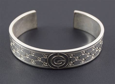 gucci silver cuff bracelet|gucci charm bracelet in silver.